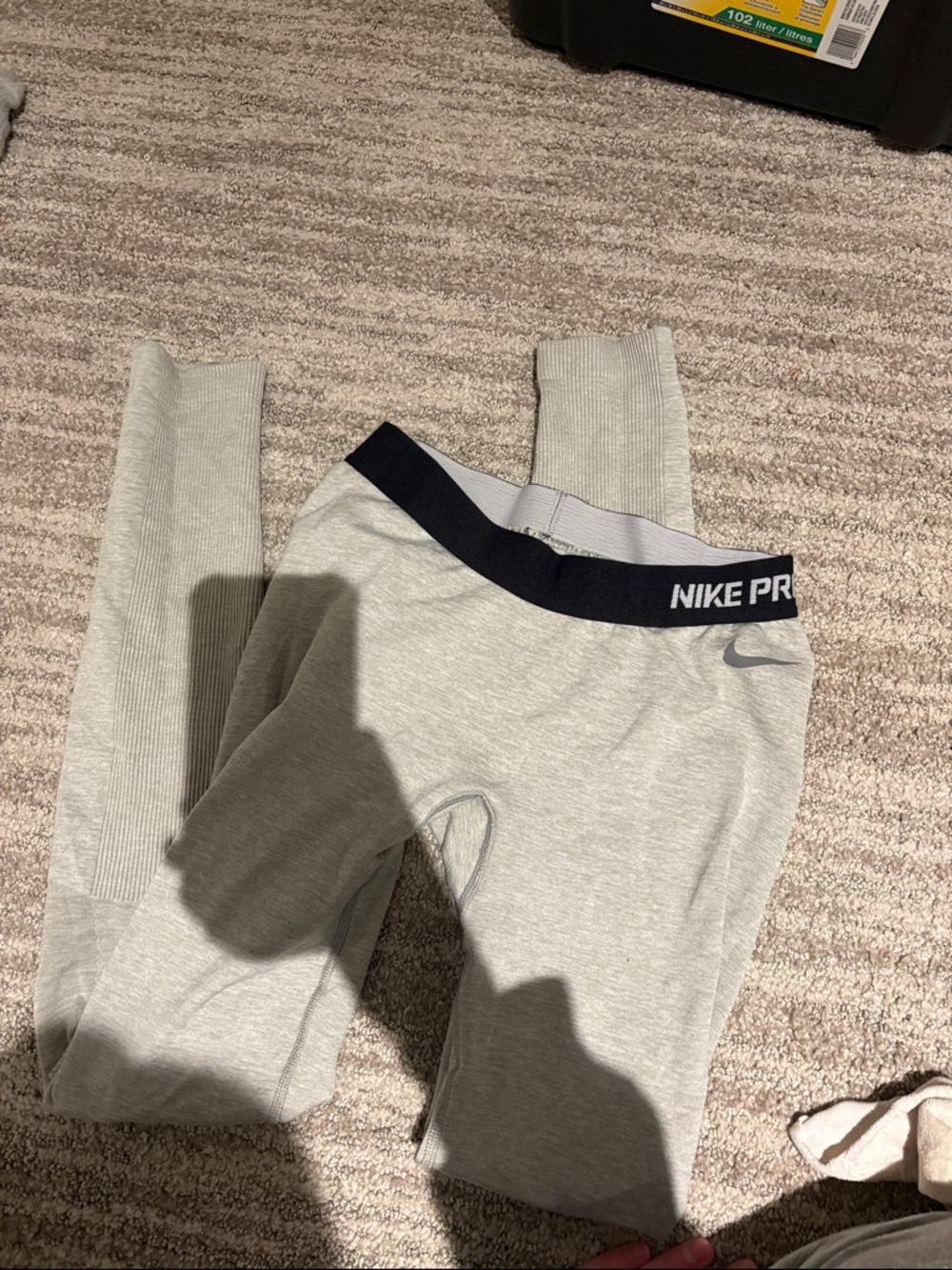 Nike Pro women’s Light Gray Performance Leggings